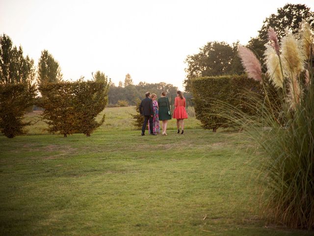 Le mariage de Basile et Noémie à Saint-Règle, Indre-et-Loire 57