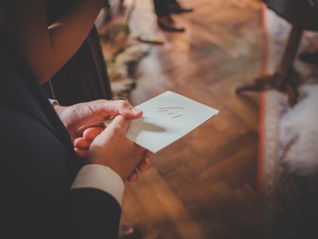 Le mariage de Ned et Laïla à Perreux, Loire 55