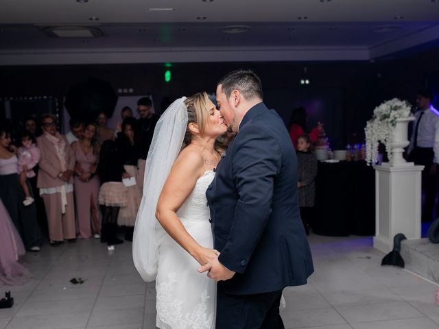 Le mariage de Adrien et Laetitia à Champigny-sur-Marne, Val-de-Marne 11