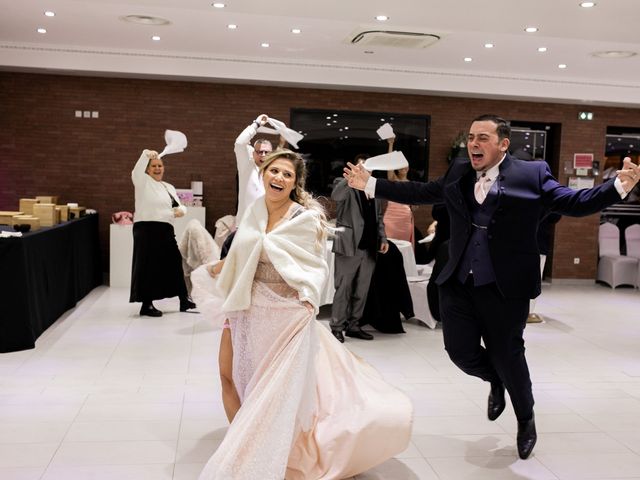 Le mariage de Adrien et Laetitia à Champigny-sur-Marne, Val-de-Marne 22