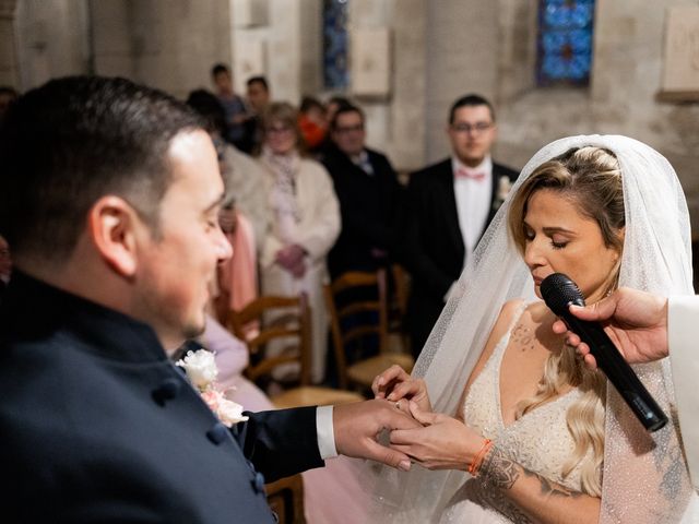 Le mariage de Adrien et Laetitia à Champigny-sur-Marne, Val-de-Marne 45