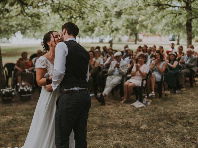 Le mariage de Baptiste et Lauranne à Ennordres, Cher 26