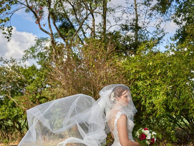Le mariage de Paul et Clémence à Nieuil-l&apos;Espoir, Vienne 8