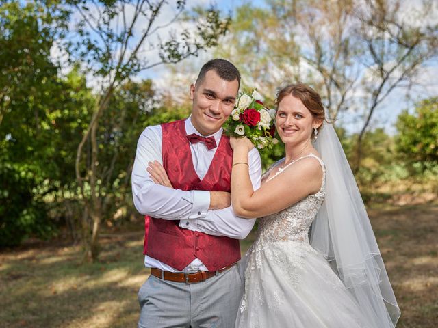 Le mariage de Paul et Clémence à Nieuil-l&apos;Espoir, Vienne 10