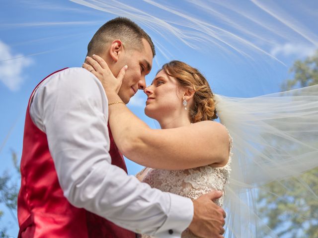 Le mariage de Paul et Clémence à Nieuil-l&apos;Espoir, Vienne 12