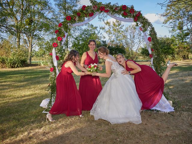 Le mariage de Paul et Clémence à Nieuil-l&apos;Espoir, Vienne 18