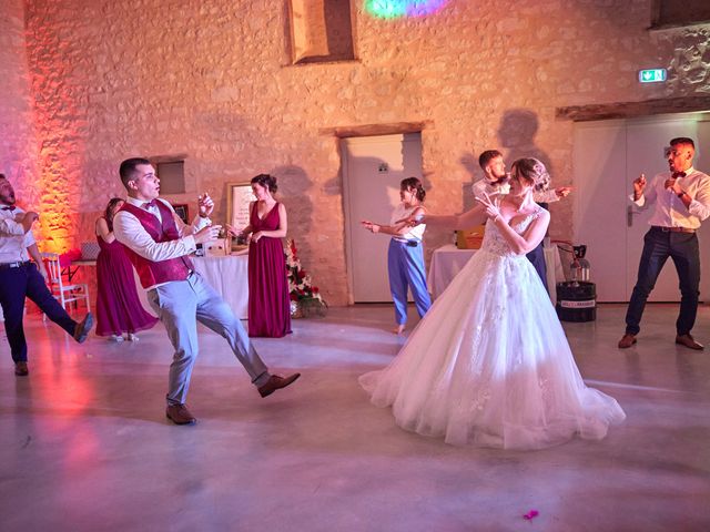Le mariage de Paul et Clémence à Nieuil-l&apos;Espoir, Vienne 30