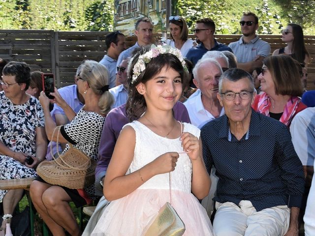 Le mariage de Raphy et Céline à Saint-Étienne-des-Oullières, Rhône 14