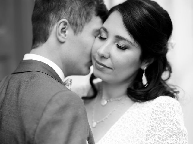 Le mariage de Yasmine et Louis à Charenton-le-Pont, Val-de-Marne 23