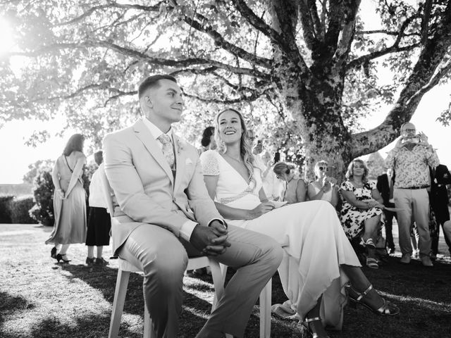 Le mariage de Brian et Agathe à Blond, Haute-Vienne 27