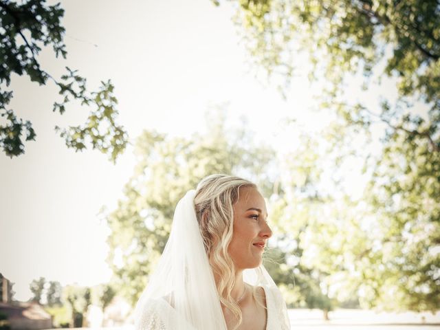 Le mariage de Brian et Agathe à Blond, Haute-Vienne 32