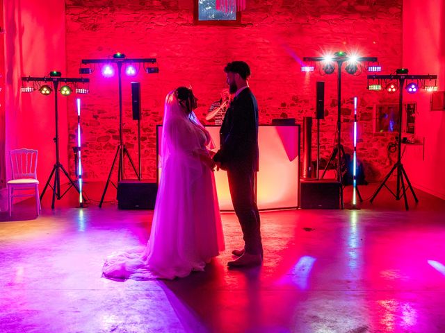 Le mariage de Kevin et Lison à Moutiers-les-Mauxfaits, Vendée 6