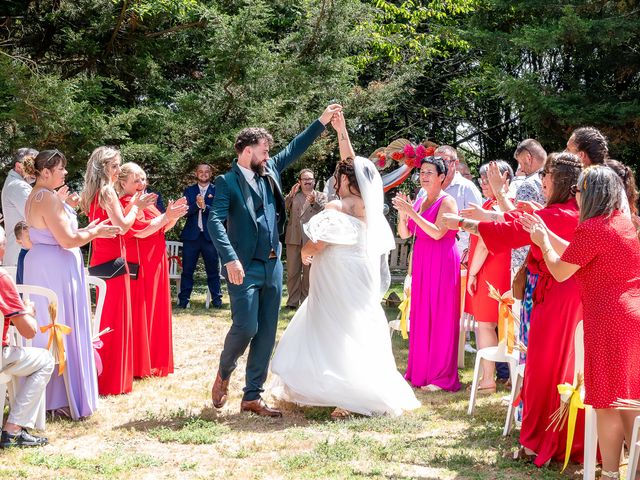 Le mariage de Kevin et Lison à Moutiers-les-Mauxfaits, Vendée 69