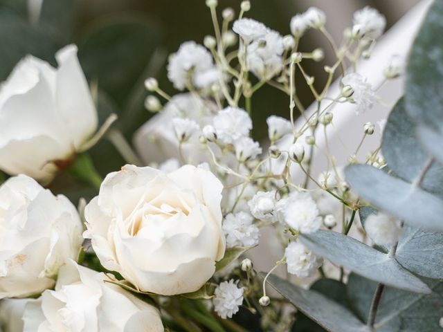 Le mariage de Anne-Sophie et Mathilde à Lacenas, Rhône 22