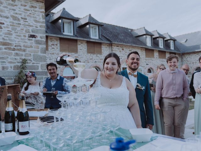 Le mariage de Sophian et Maeva à Tréglonou, Finistère 41