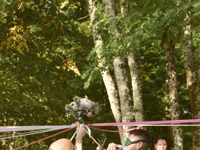 Le mariage de Anthony et Mégane à Méry-ès-Bois, Cher 9