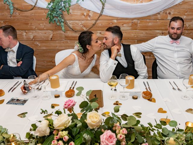 Le mariage de Julien et Ayse à Saint-Maurice-en-Cotentin, Manche 30