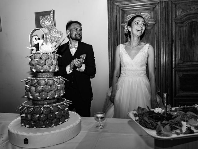 Le mariage de Julien et Ayse à Saint-Maurice-en-Cotentin, Manche 2