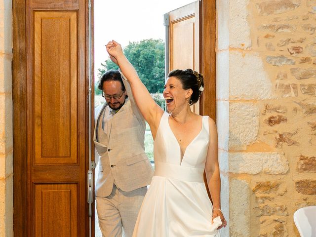 Le mariage de Raphaël et Céline à Lyon, Rhône 51