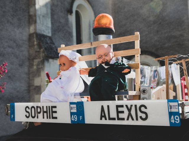 Le mariage de Alexis et Sophie à L'Hôtellerie-de-Flée, Maine et Loire 2