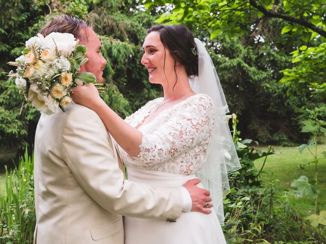 Le mariage de Ronan et Marine à Moutiers-les-Mauxfaits, Vendée 18