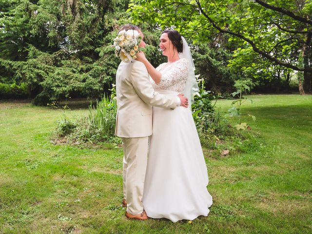 Le mariage de Ronan et Marine à Moutiers-les-Mauxfaits, Vendée 19