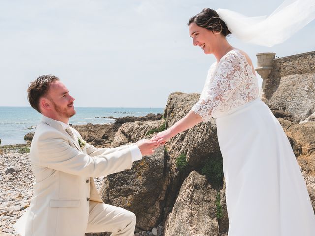 Le mariage de Ronan et Marine à Moutiers-les-Mauxfaits, Vendée 24