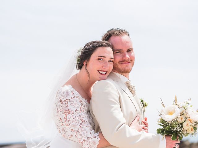 Le mariage de Ronan et Marine à Moutiers-les-Mauxfaits, Vendée 37