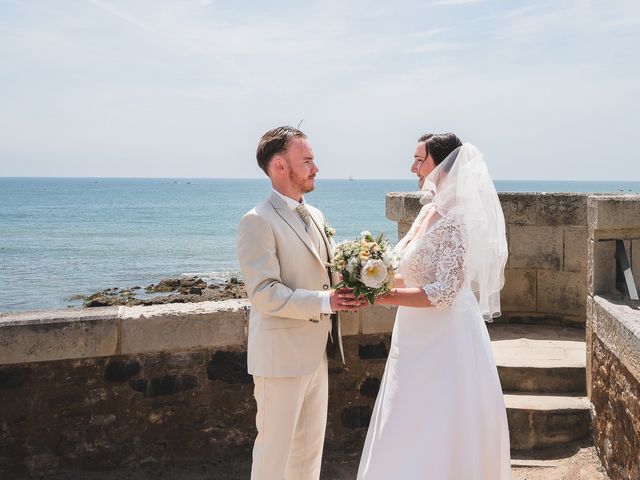 Le mariage de Ronan et Marine à Moutiers-les-Mauxfaits, Vendée 42