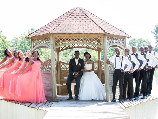 Le mariage de Roxane et Henoc à Arsac, Gironde 20