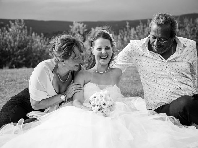 Le mariage de Giuseppe et Sacha à Oppedette, Alpes-de-Haute-Provence 115