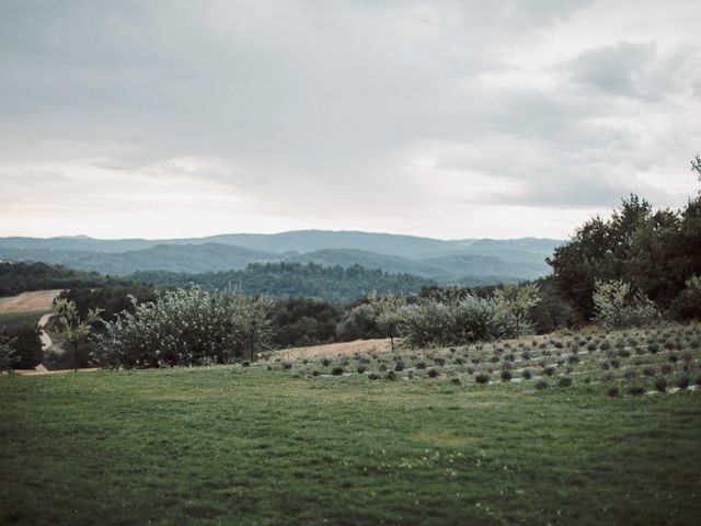 Le mariage de Giuseppe et Sacha à Oppedette, Alpes-de-Haute-Provence 147