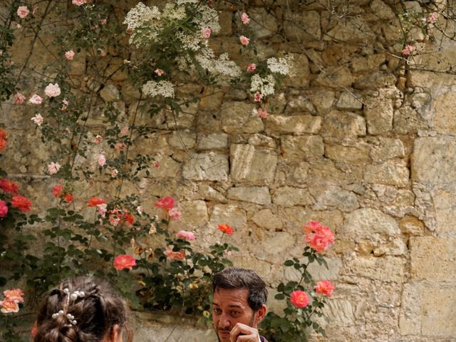 Le mariage de Alvaro et Julie à Tabanac, Gironde 9