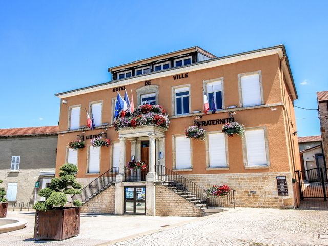 Le mariage de Benjamin et Amélie à Mions, Rhône 2