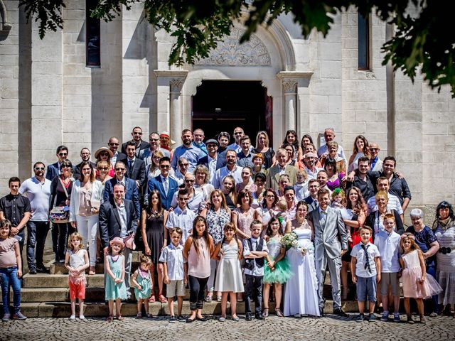 Le mariage de Benjamin et Amélie à Mions, Rhône 27