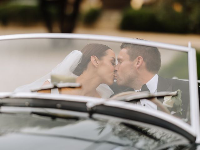 Le mariage de Tiff et Rob à Orgon, Bouches-du-Rhône 104