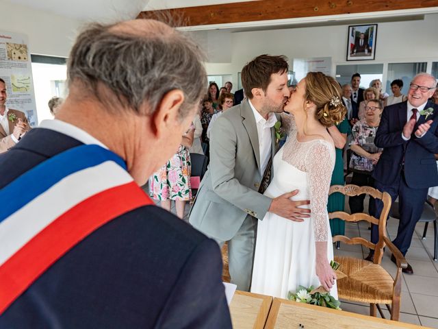 Le mariage de Benjamin et Alexandra à Tourville-sur-Sienne, Manche 28
