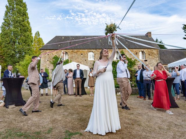 Le mariage de Benjamin et Alexandra à Tourville-sur-Sienne, Manche 38