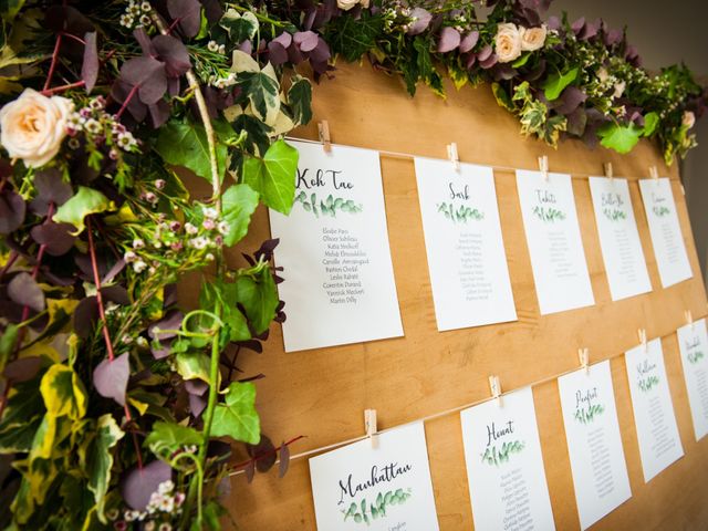 Le mariage de Thomas et Virginie à Bleury, Eure-et-Loir 9