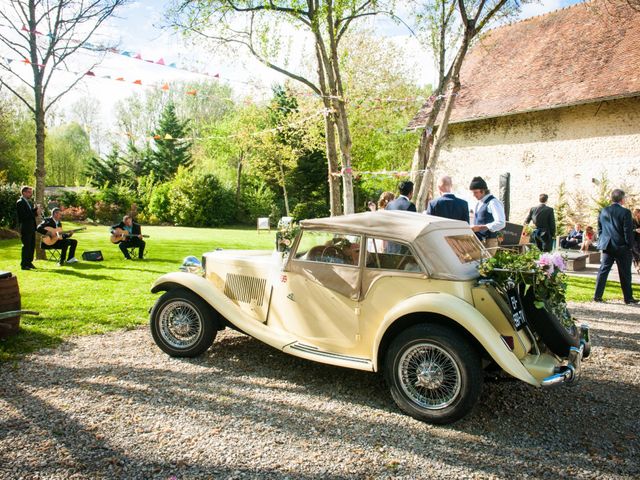 Le mariage de Thomas et Virginie à Bleury, Eure-et-Loir 21