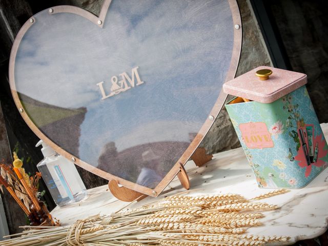 Le mariage de Mélina et Laura  à Sainte-Cécile, Vendée 11