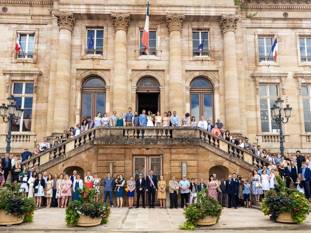 Le mariage de Ghislain et Amélie à Langres, Haute-Marne 15