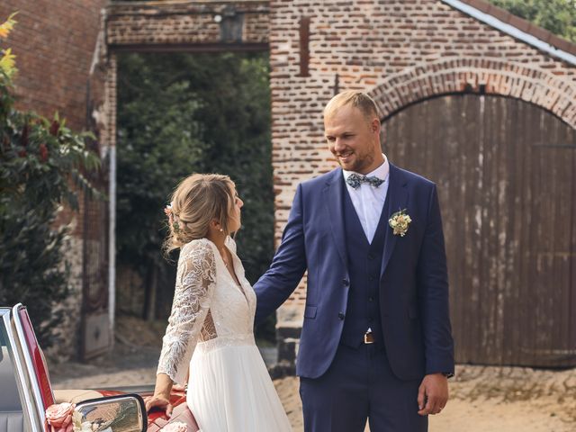 Le mariage de Thibault et Jennifer à Salesches, Nord 2