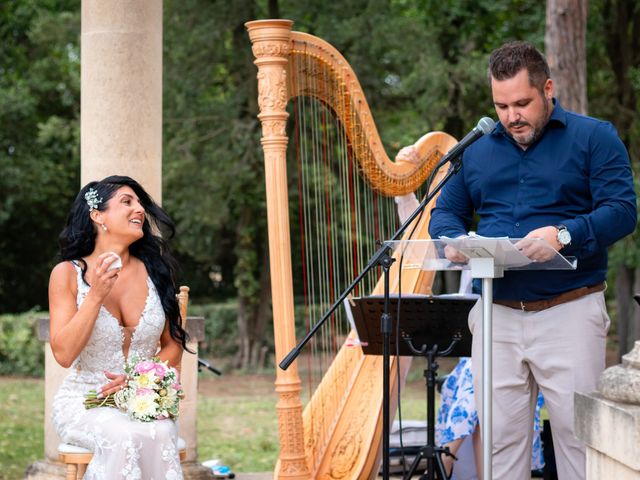 Le mariage de Romain et Margot à Saint-Gilles, Gard 26