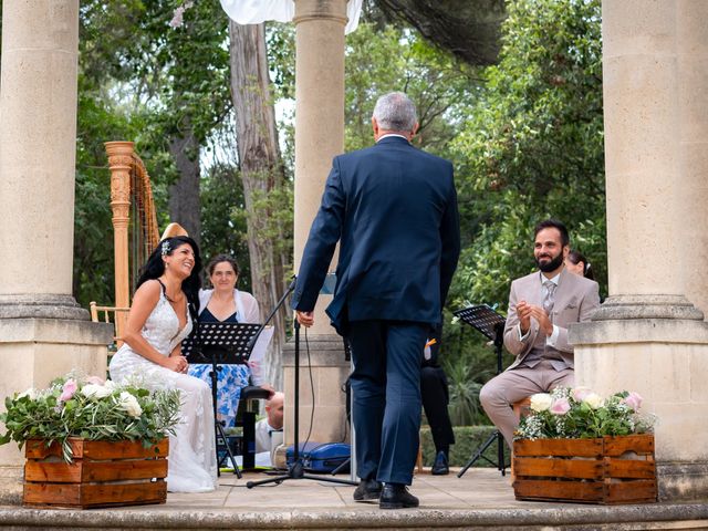 Le mariage de Romain et Margot à Saint-Gilles, Gard 31