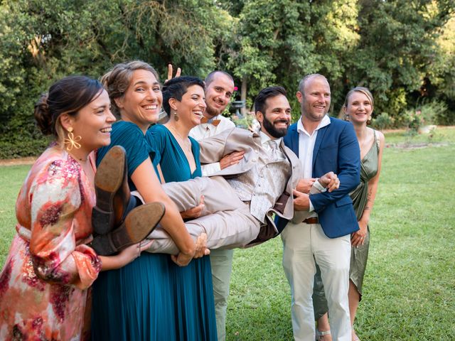 Le mariage de Romain et Margot à Saint-Gilles, Gard 60