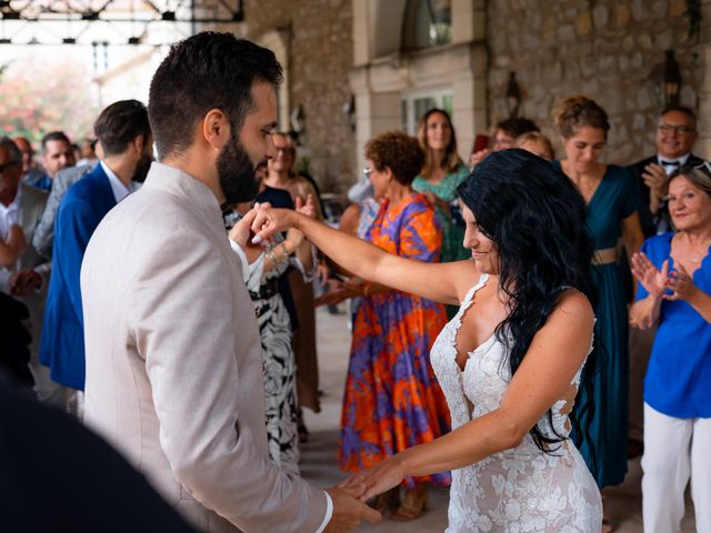 Le mariage de Romain et Margot à Saint-Gilles, Gard 79