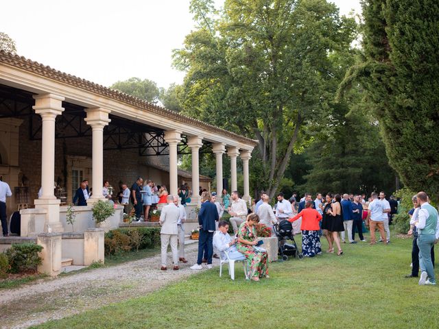 Le mariage de Romain et Margot à Saint-Gilles, Gard 90