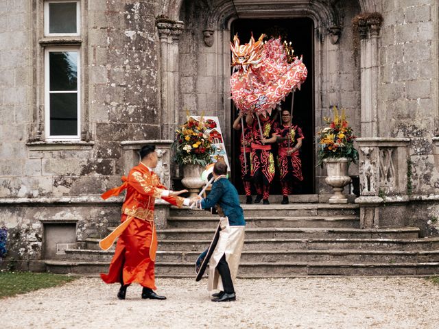 Le mariage de Valentin et Jonathan à Trédion, Morbihan 14