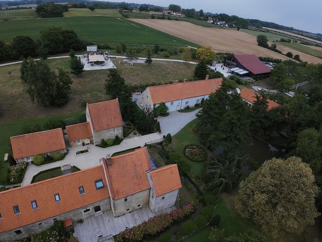 Le mariage de Charlotte et Antoine à Wierre-Effroy, Pas-de-Calais 12